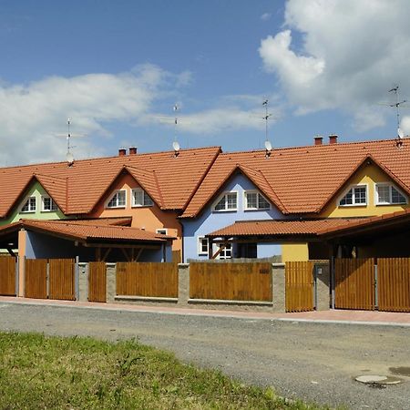 Petr-A Villa Frymburk Rum bild